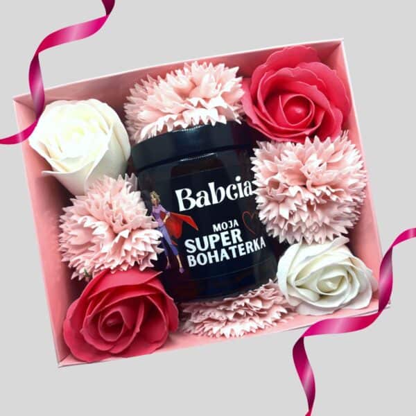 Prezent dla babci - Mydlany Flower Box ze świecą